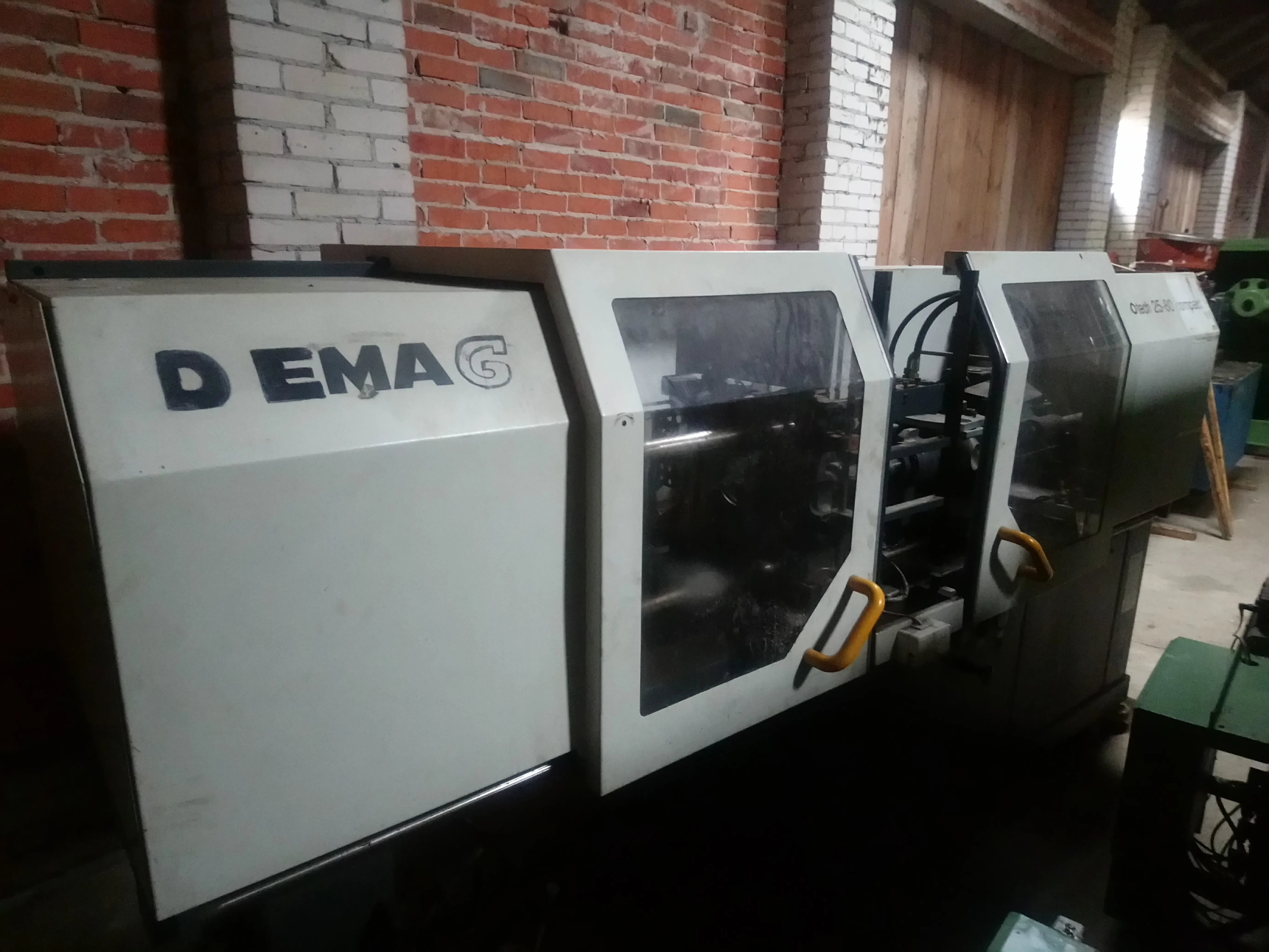 Demag Ergo Tech 25-80 Compact