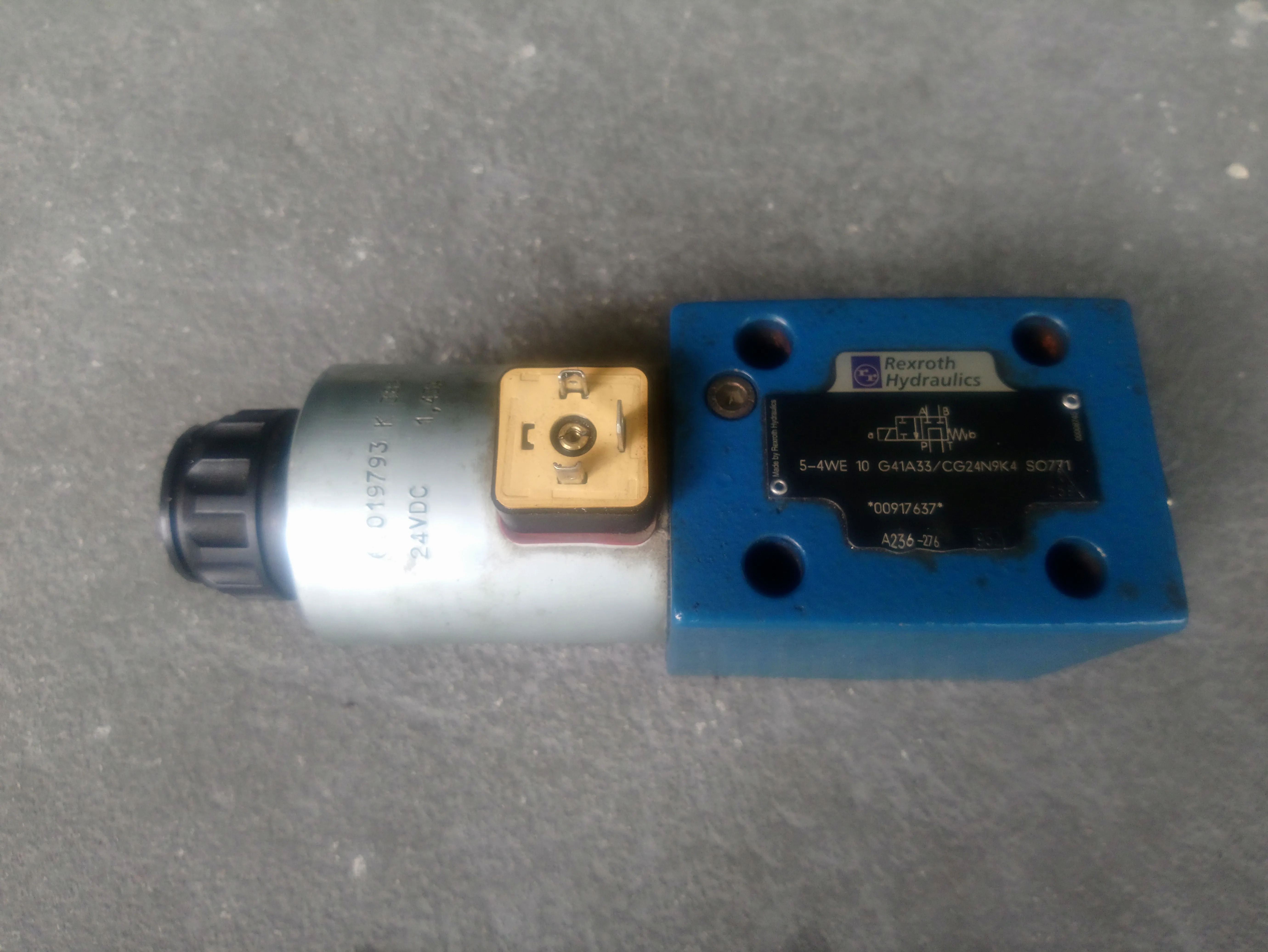 Rexroth 5-4WE 10 G41A33/CG24N9K4 SO771