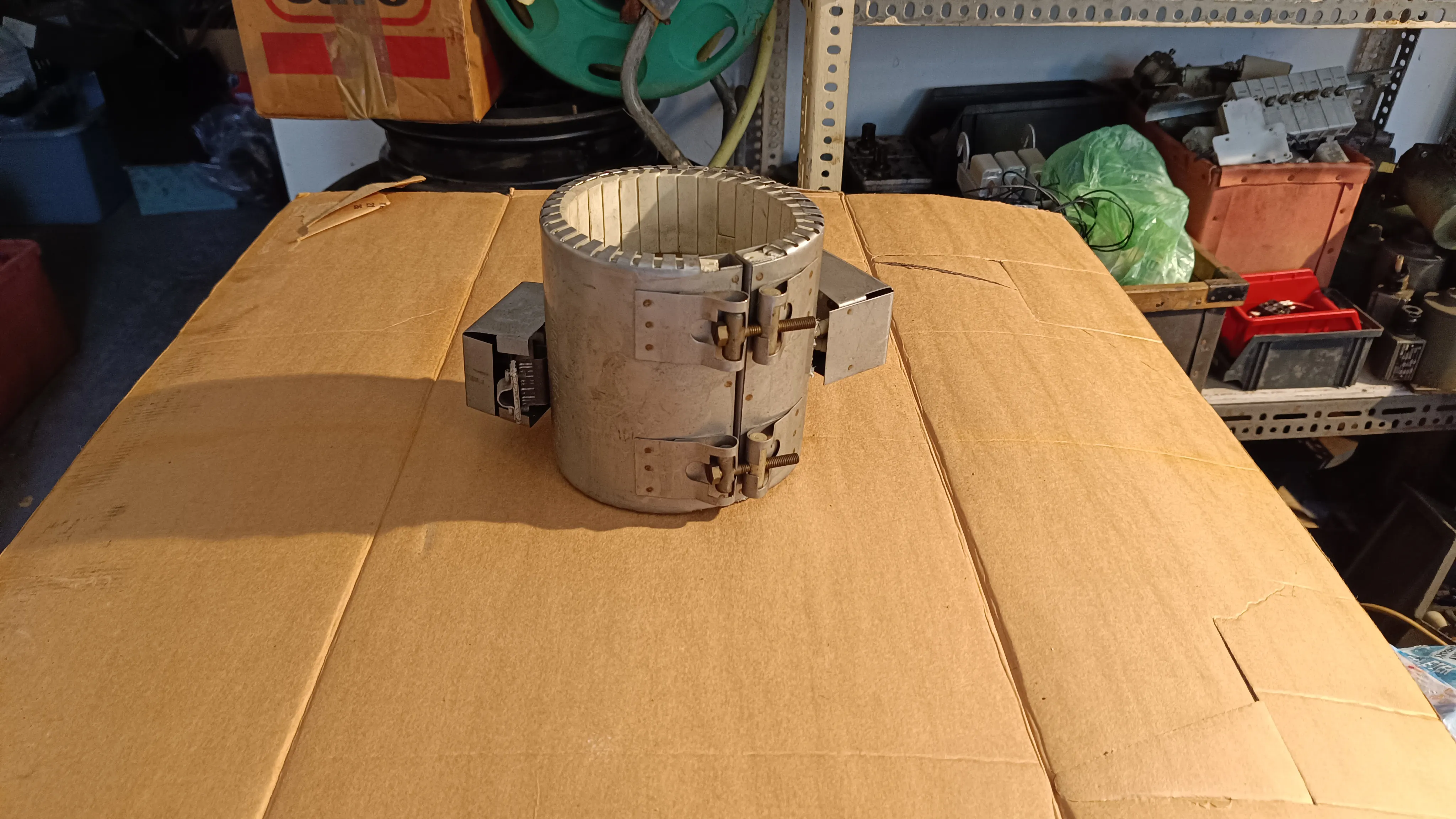 Ceramiczna fi105mm x 140mm 2250W
