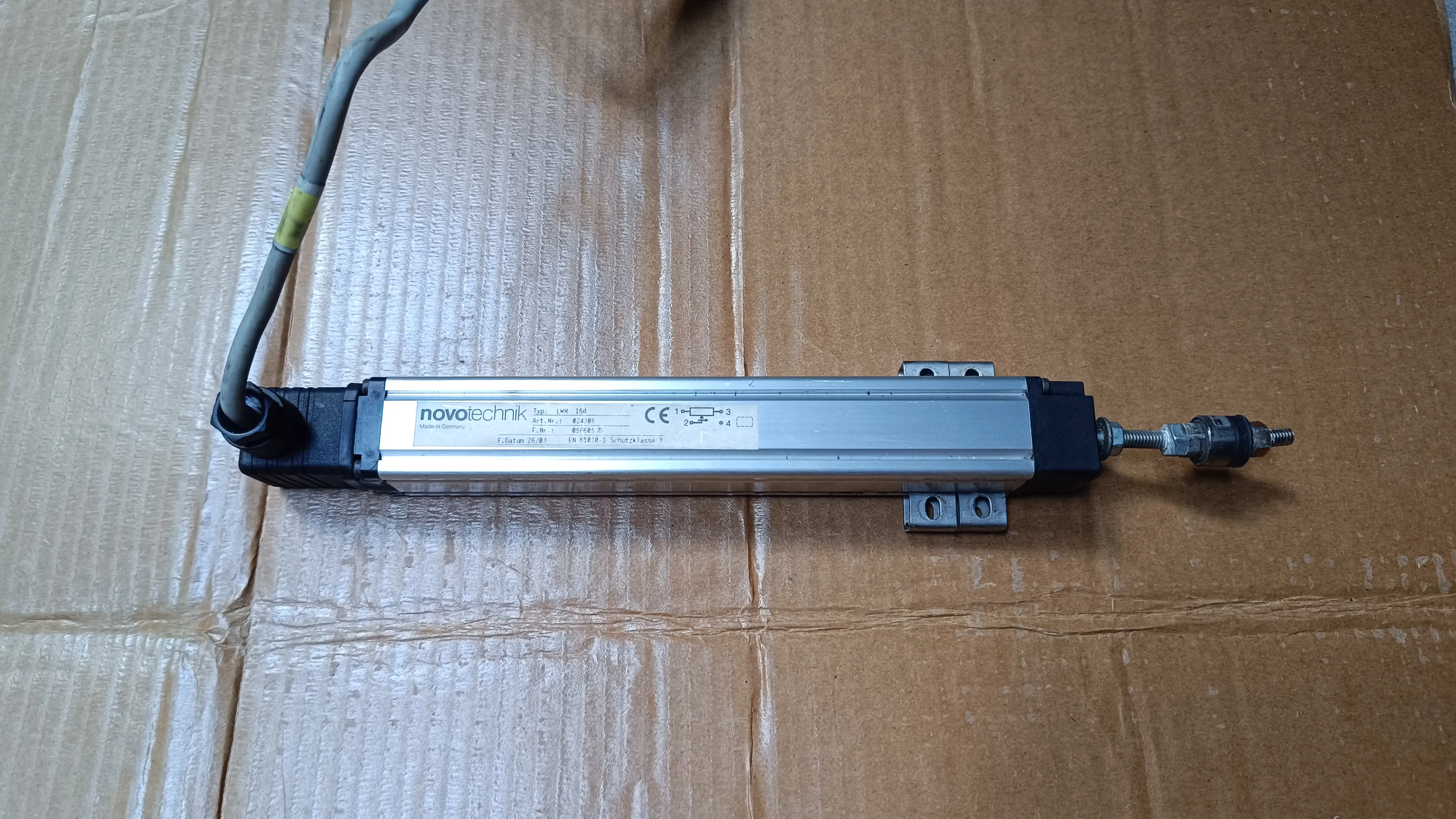 Novotechnik LWH 150mm